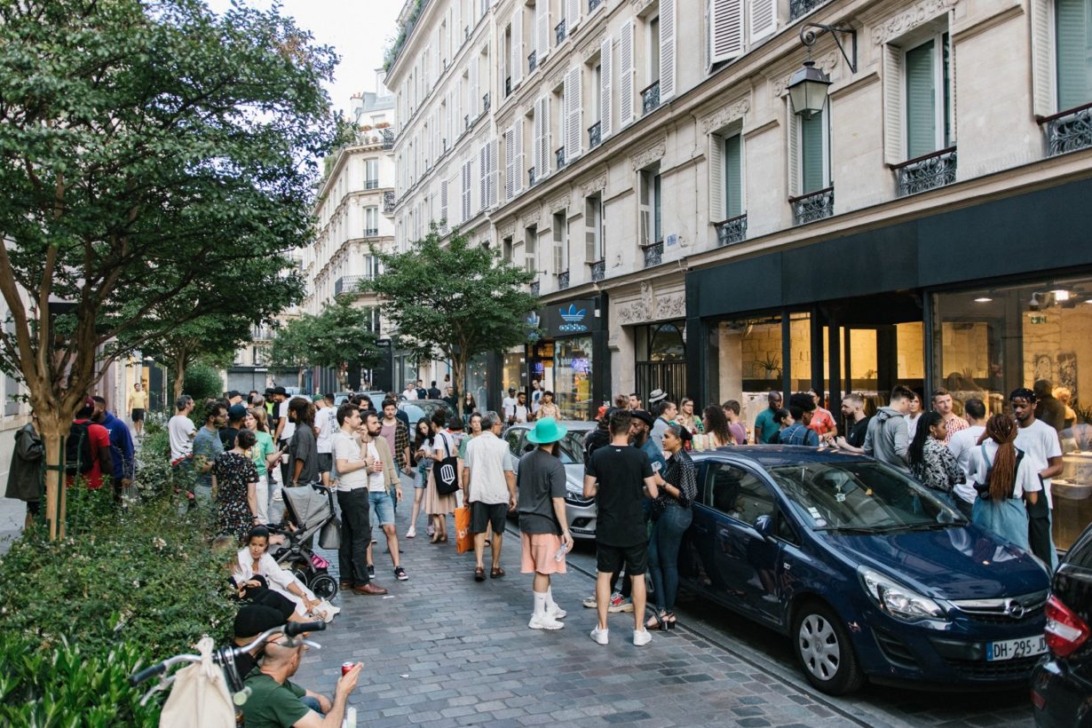 boutique adidas le marais